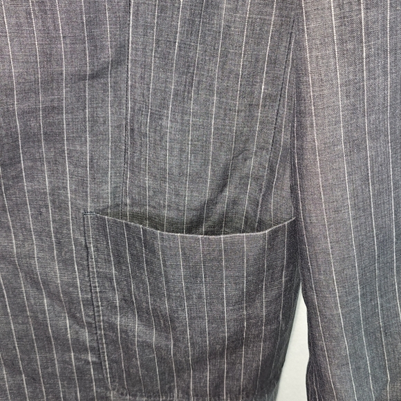 Banana Republic Men’s Pinstripe Linen Blend Blazer 46S Gray 2-Button Suit Jacket - Picture 3 of 13